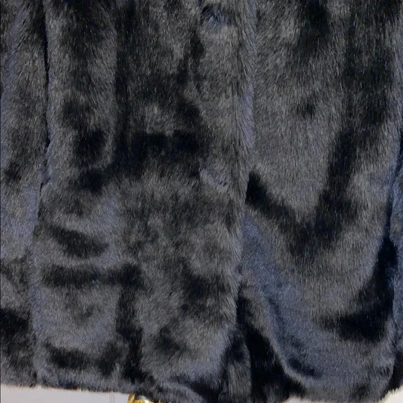 H&M Size 4 Black Teddy Jacket Luxurious Fluffy Faux Fur - Picture 8 of 16